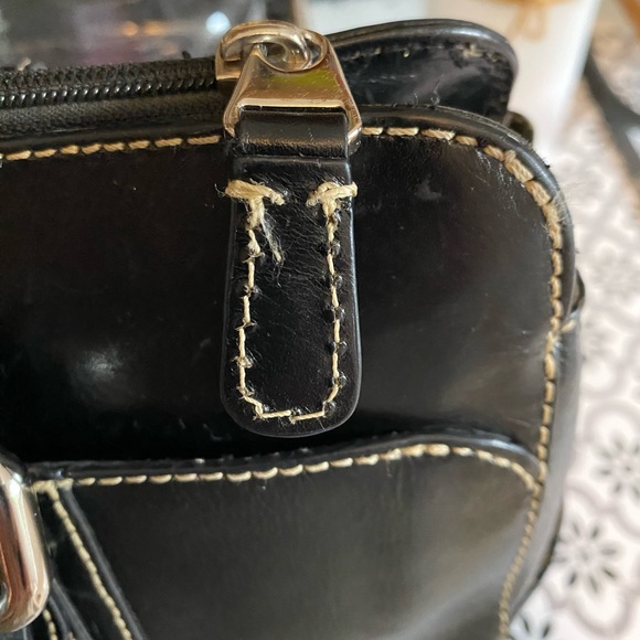 Fossil Black Leather Handbag - Picture 8 of 13